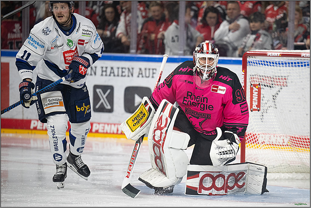 PENNY DEL 1; Koelner Haie - Iserlohn Roosters; Koeln, 12.10.2025