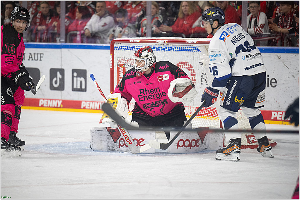PENNY DEL 1; Koelner Haie - Iserlohn Roosters; Koeln, 12.10.2025