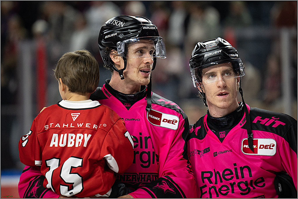 PENNY DEL 1; Koelner Haie - Iserlohn Roosters; Koeln, 12.10.2025