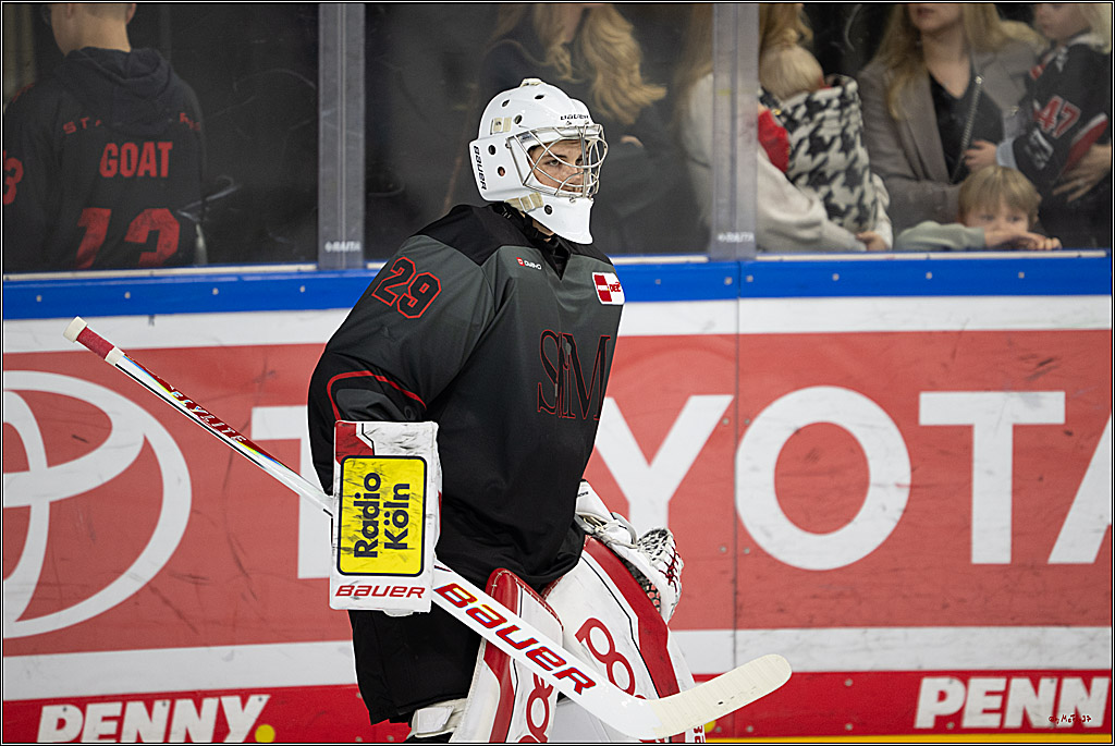 PENNY DEL 1; Kölner Haie - Straubing Tigers; Köln, 19.10.2025