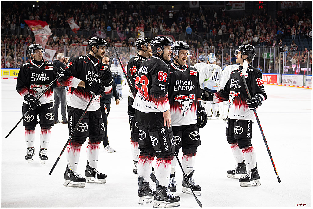 PENNY DEL 1; Kölner Haie - Straubing Tigers; Köln, 19.10.2025
