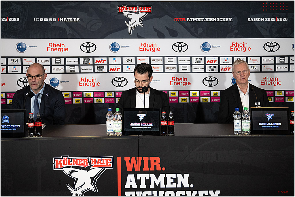 PENNY DEL 1; Kölner Haie - Straubing Tigers; Köln, 19.10.2025