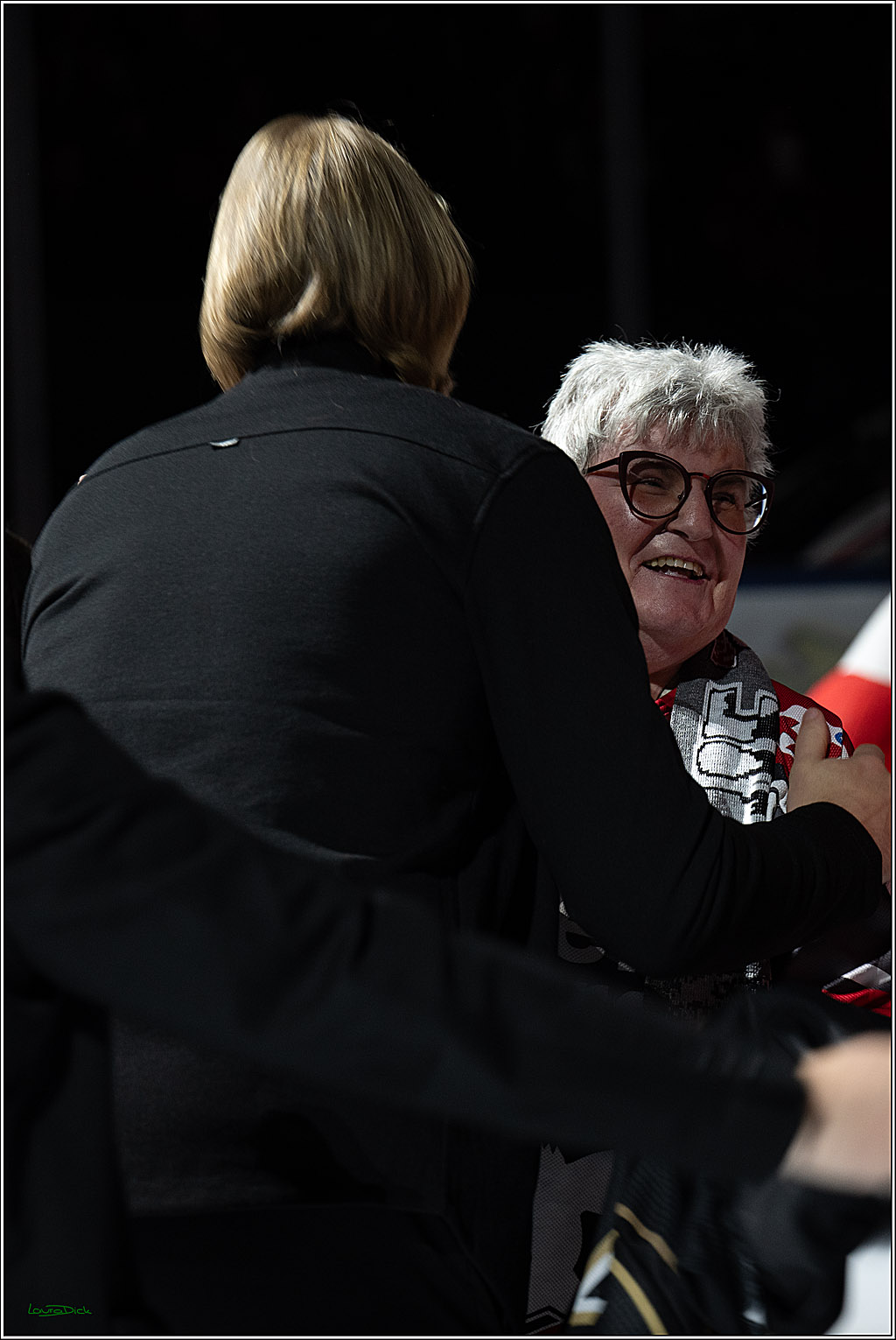 PENNY DEL 1; Koelner Haie - Straubing Tigers; Koeln, 19.10.2025