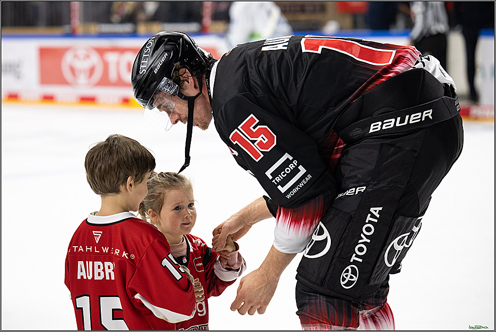 PENNY DEL 1; Koelner Haie - Straubing Tigers; Koeln, 19.10.2025