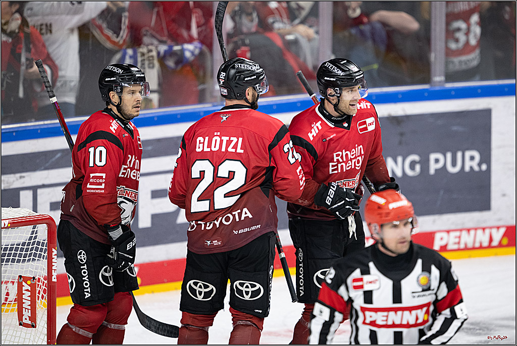 PENNY DEL 1; Kölner Haie - Dresdner Eislöwen; Köln, 16.11.2025