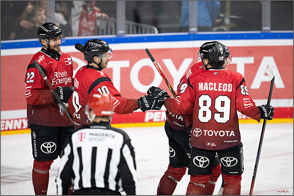 PENNY DEL 1; Kölner Haie - Dresdner Eislöwen; Köln, 16.11.2025