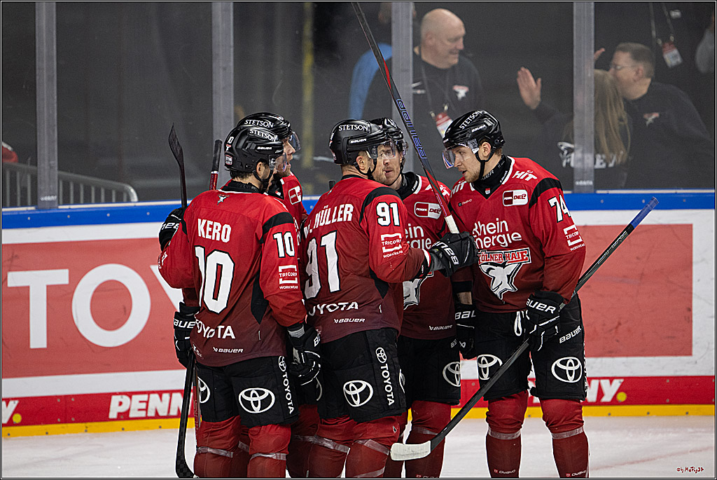 PENNY DEL 1; Kölner Haie - Dresdner Eislöwen; Köln, 16.11.2025