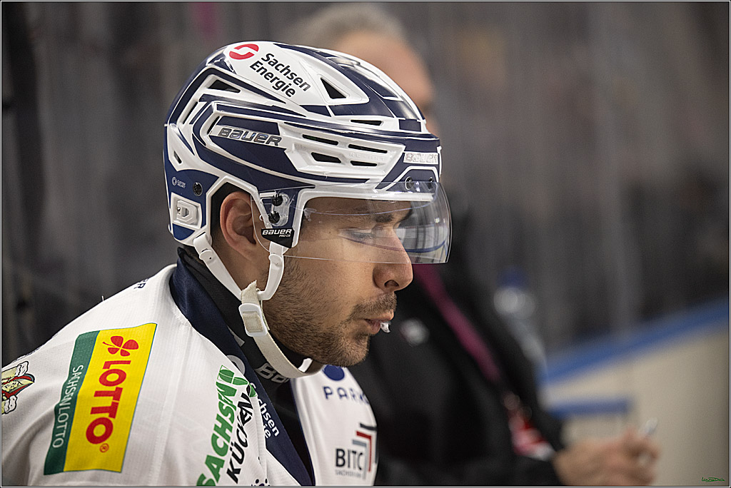 PENNY DEL 1; Kölner Haie - Dresdner Eislöwen; Koeln, 16.11.2025