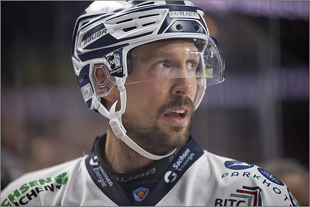 PENNY DEL 1; Kölner Haie - Dresdner Eislöwen; Koeln, 16.11.2025