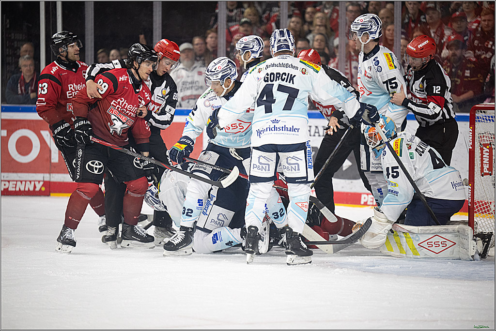PENNY DEL 1; Kölner Haie - Dresdner Eislöwen; Koeln, 16.11.2025