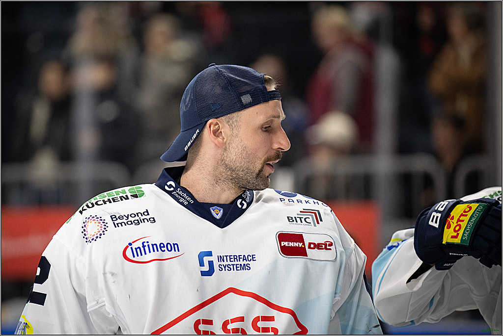 PENNY DEL 1; Kölner Haie - Dresdner Eislöwen; Koeln, 16.11.2025