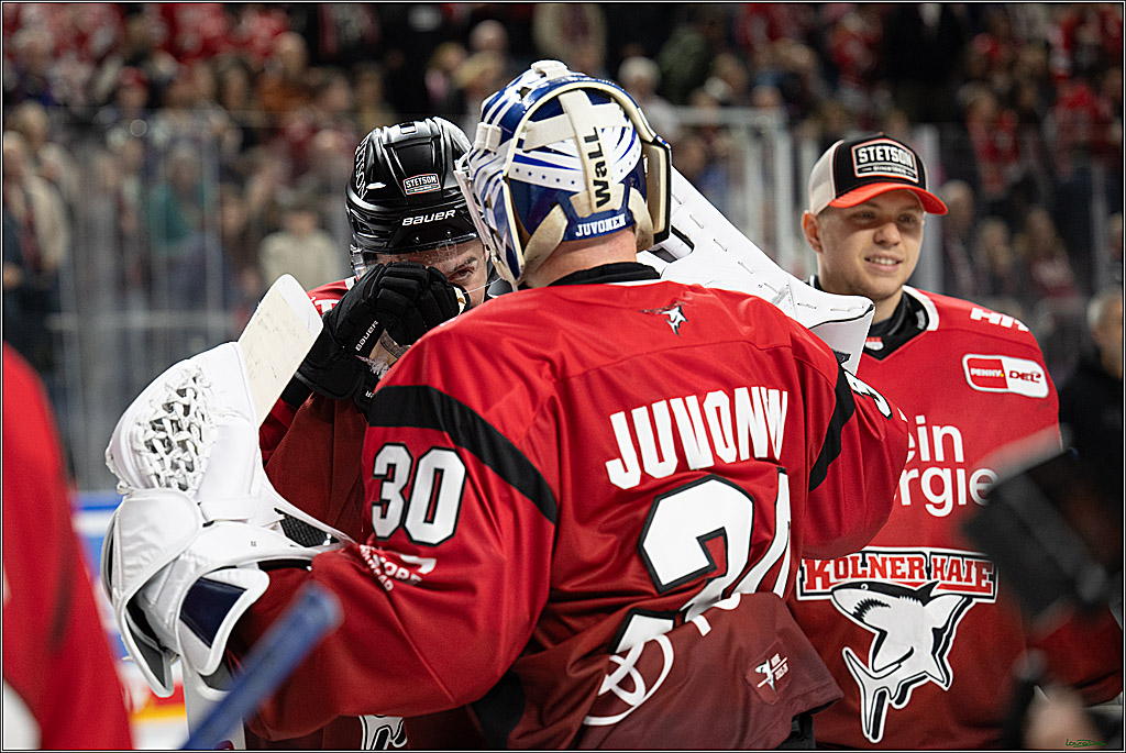 PENNY DEL 1; Kölner Haie - Dresdner Eislöwen; Koeln, 16.11.2025