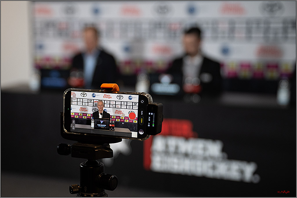 PENNY DEL 1; Kölner Haie - Schwenninger Wild Wings; Köln, 23.11.2025