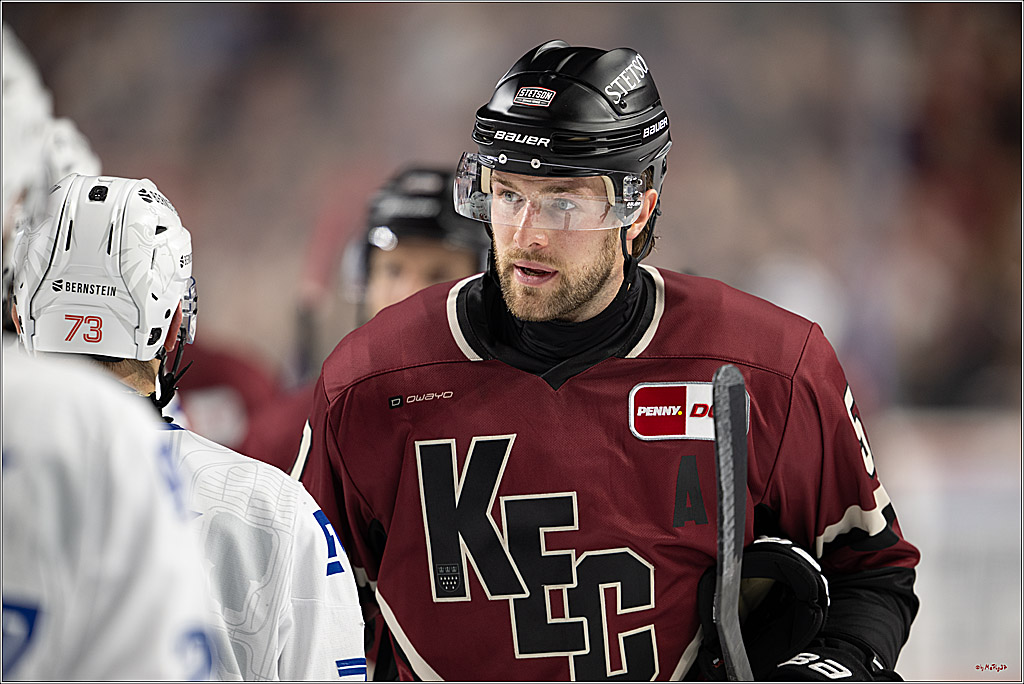 PENNY DEL 1; Kölner Haie - Adler Mannheim; Köln, 14.12.2025
