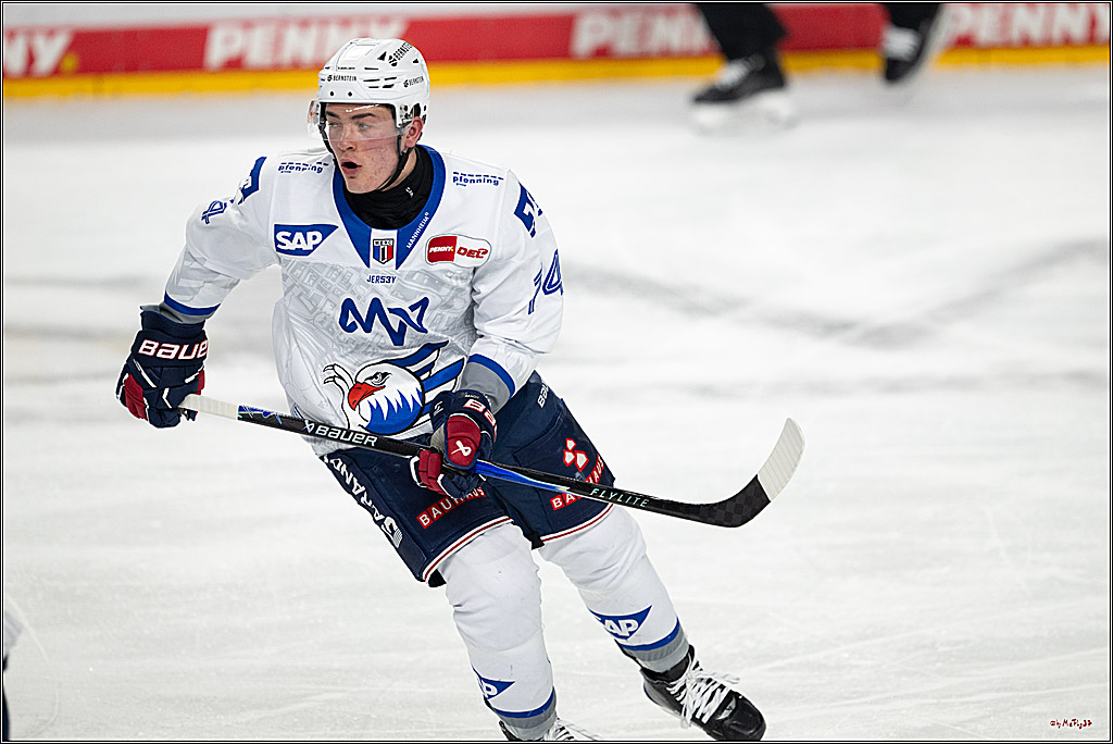 PENNY DEL 1; Kölner Haie - Adler Mannheim; Köln, 14.12.2025