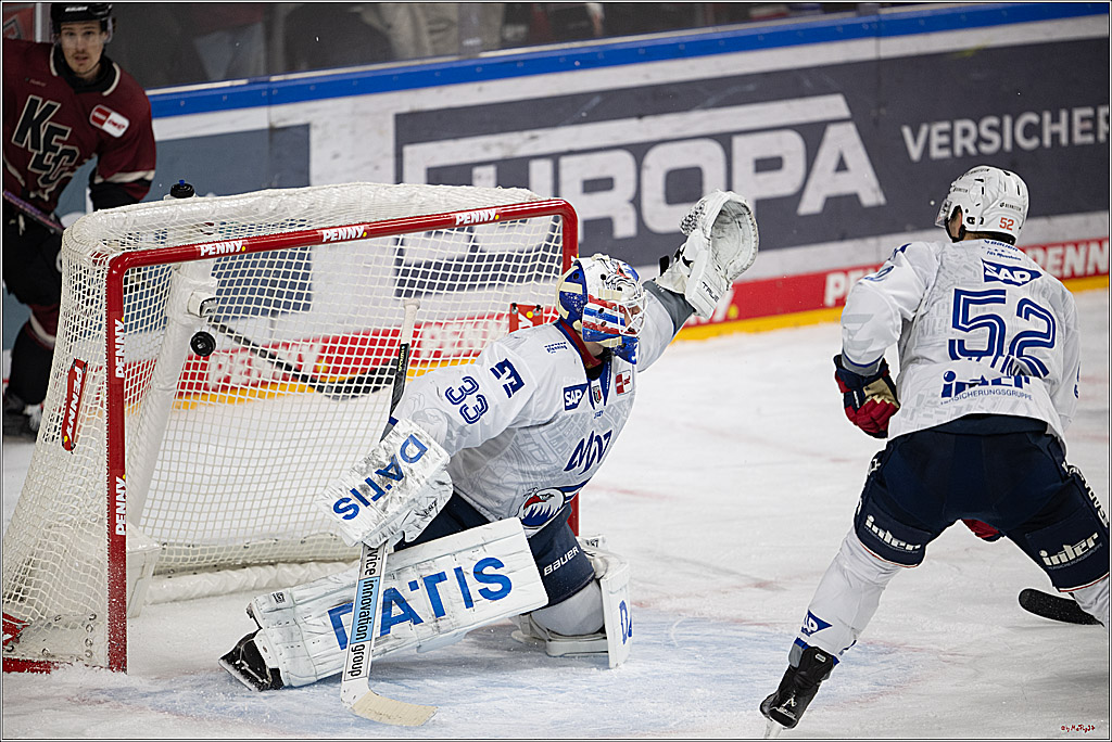 PENNY DEL 1; Kölner Haie - Adler Mannheim; Köln, 14.12.2025