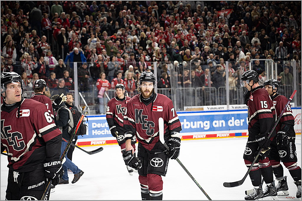PENNY DEL 1; Kölner Haie - Adler Mannheim; Köln, 14.12.2025
