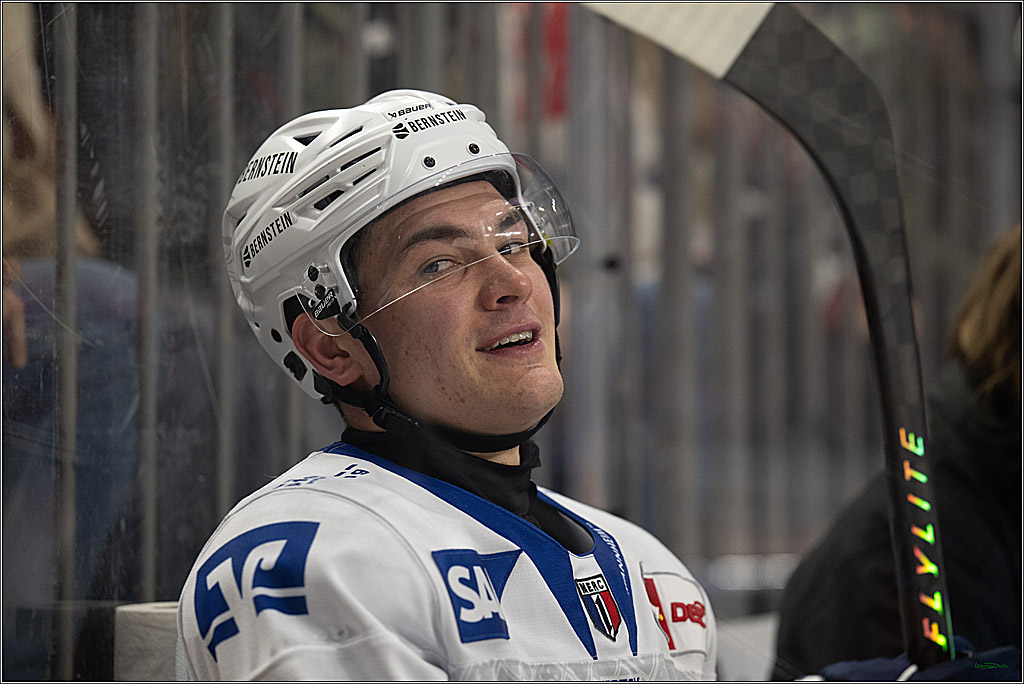 PENNY DEL; Kölner Haie-Adler Mannheim; Köln, 14.12.2025