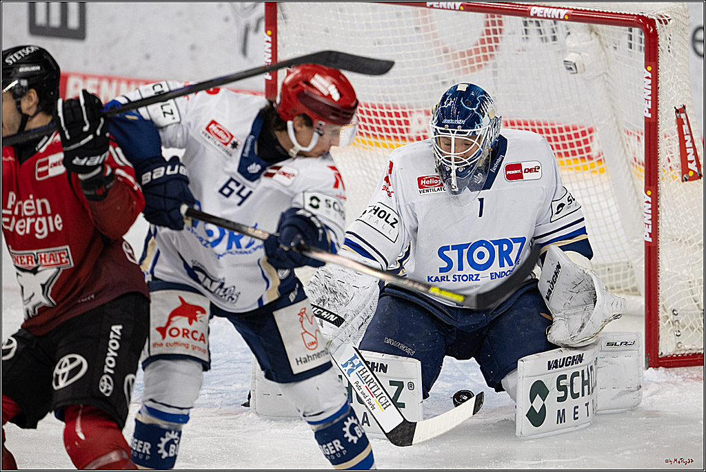 PENNY DEL: Kölner Haie - Schwenninger Wild Wings; Köln, 28.12.2025