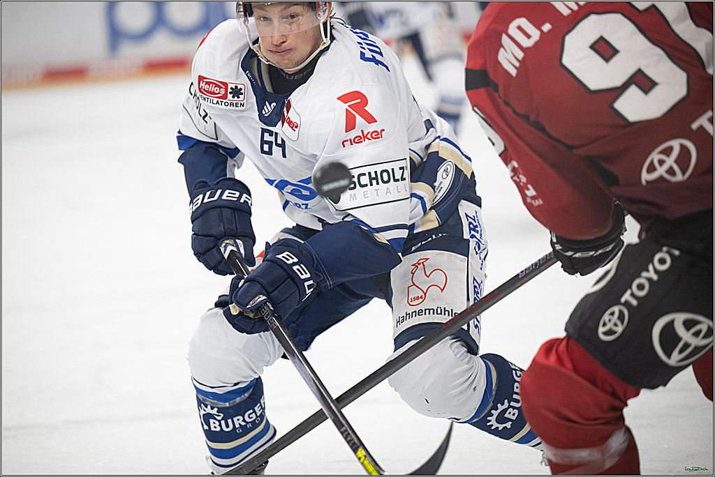 PENNY DEL: Kölner Haie - Schwenninger Wild Wings; Köln, 28.12.2025