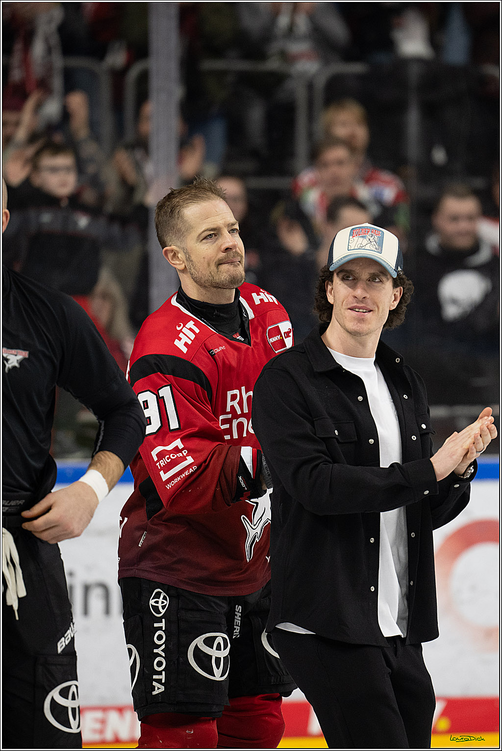 PENNY DEL: Kölner Haie - Schwenninger Wild Wings; Köln, 28.12.2025