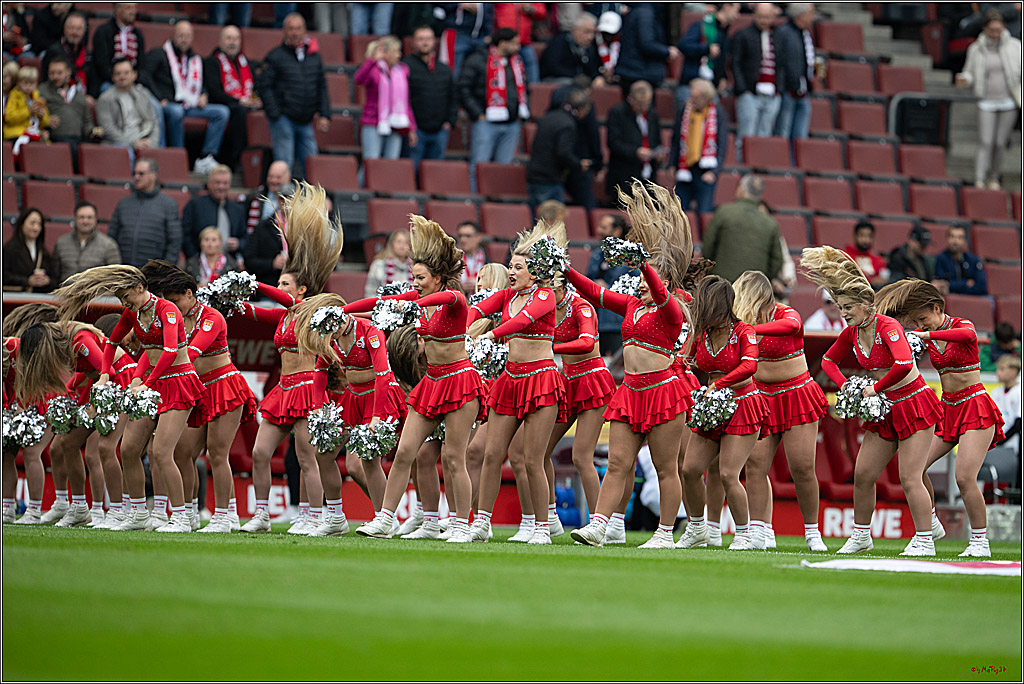 1. FC Koeln vs. FC Augsburg, 18.10.2025