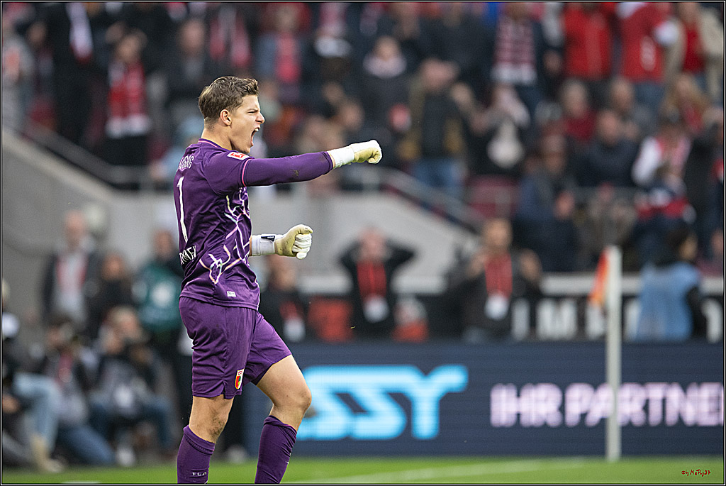 1. FC Koeln vs. FC Augsburg, 18.10.2025