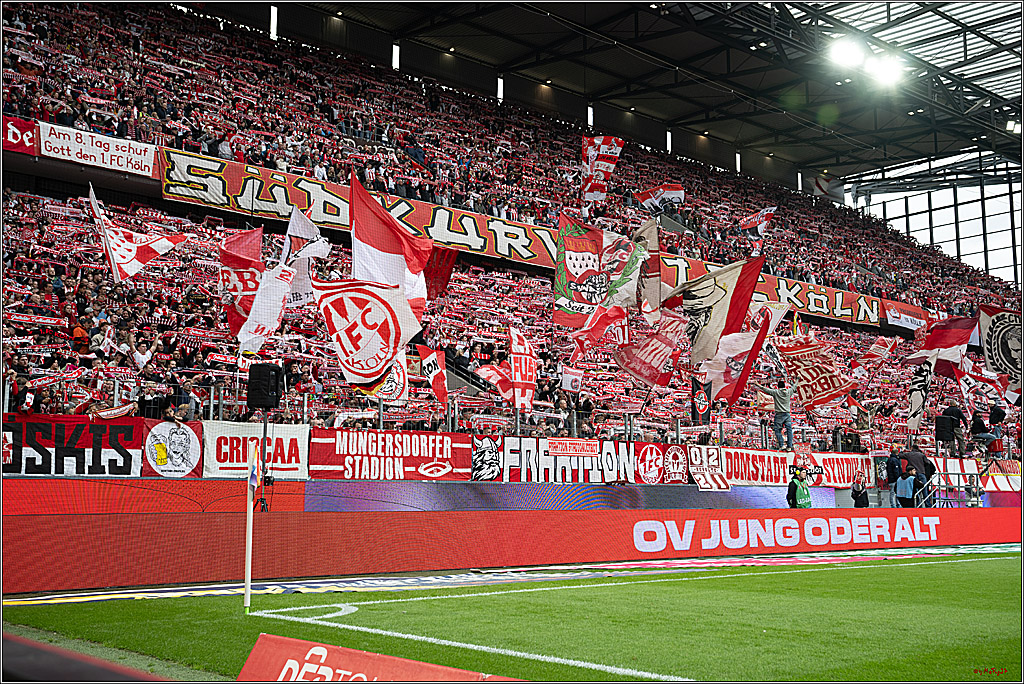 1. FC Koeln vs. FC Augsburg, 18.10.2025