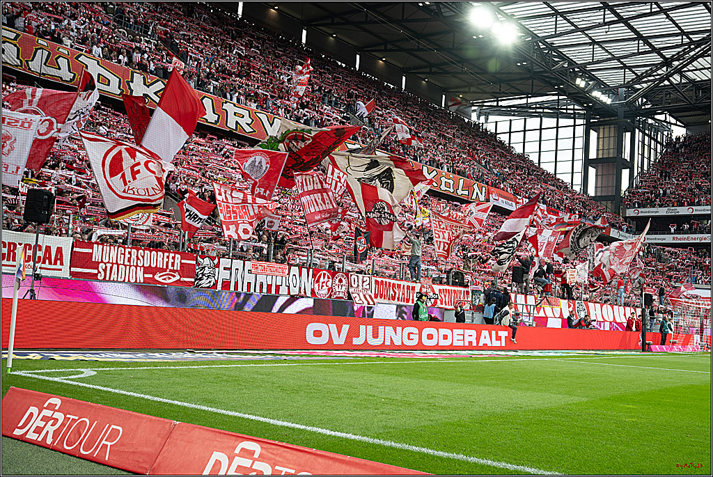 1. FC Koeln vs. FC Augsburg, 18.10.2025