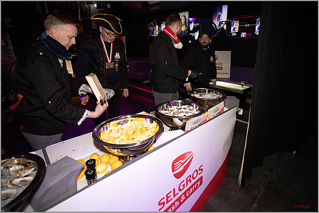 1.Stassenbahnsitzung Rosenmontagszug 2023 - Club Einundfünfzig; Koeln, 20.02.2023