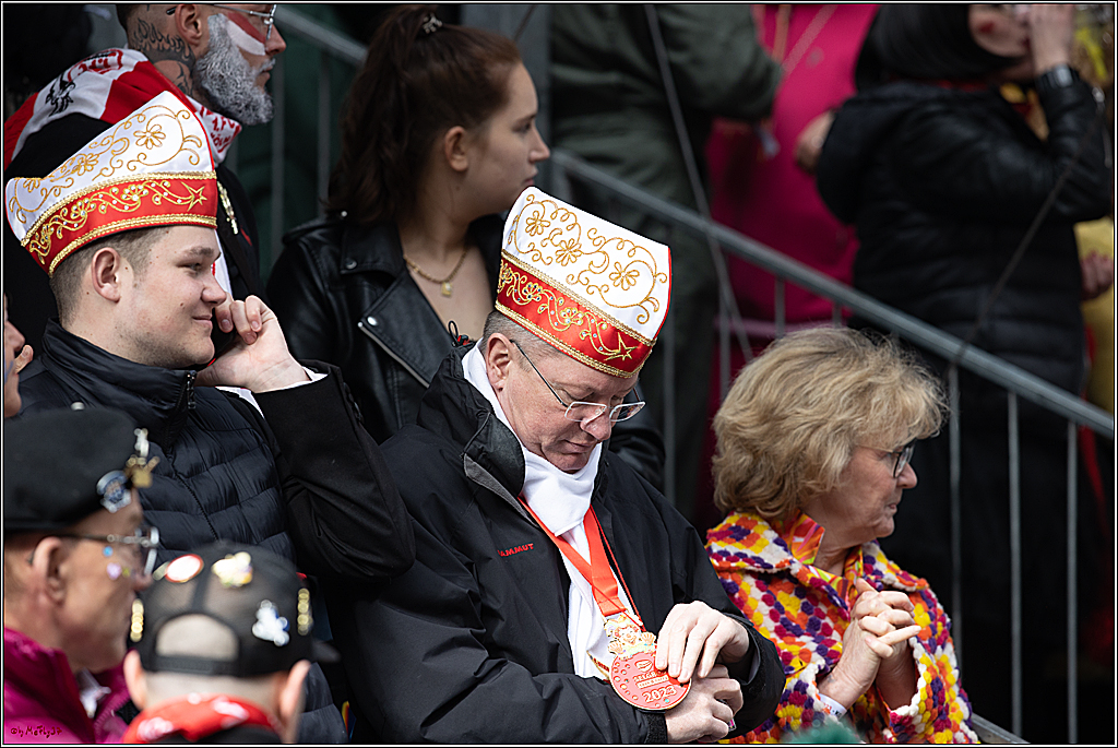 1.Stassenbahnsitzung Rosenmontagszug 2023 - Club Einundfünfzig; Koeln, 20.02.2023