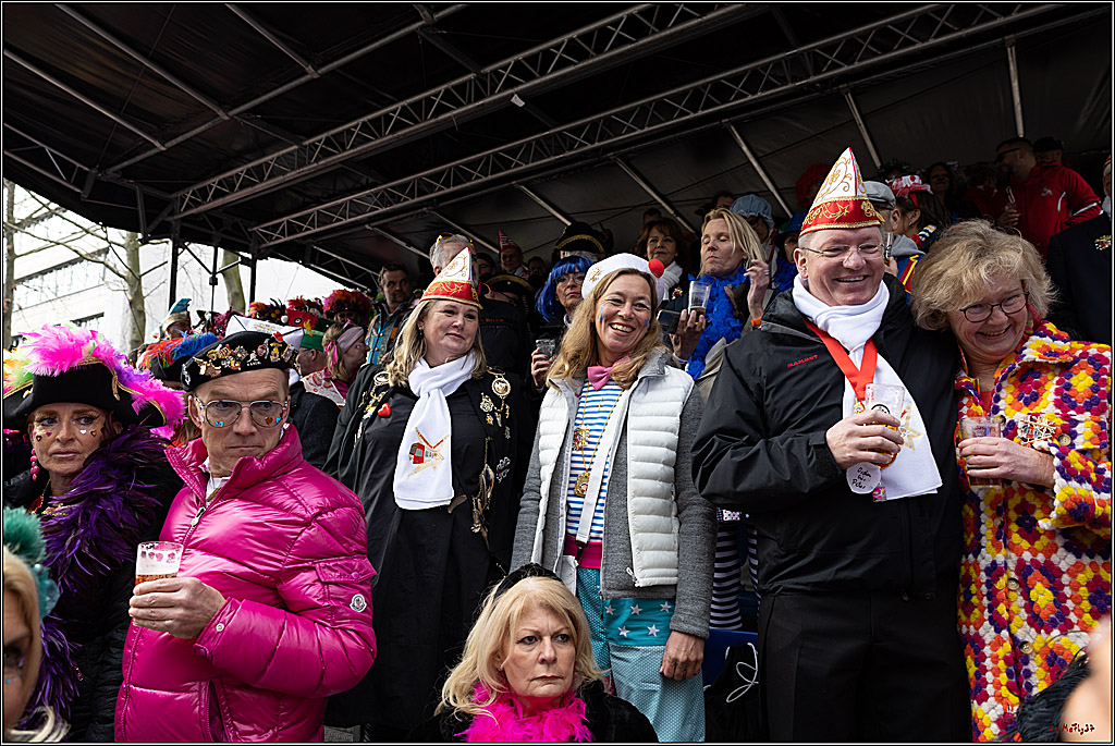 1.Stassenbahnsitzung Rosenmontagszug 2023 - Club Einundfünfzig; Koeln, 20.02.2023