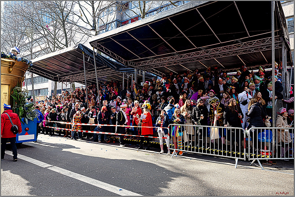 1.Stassenbahnsitzung Rosenmontagszug 2023 - Club Einundfünfzig; Koeln, 20.02.2023