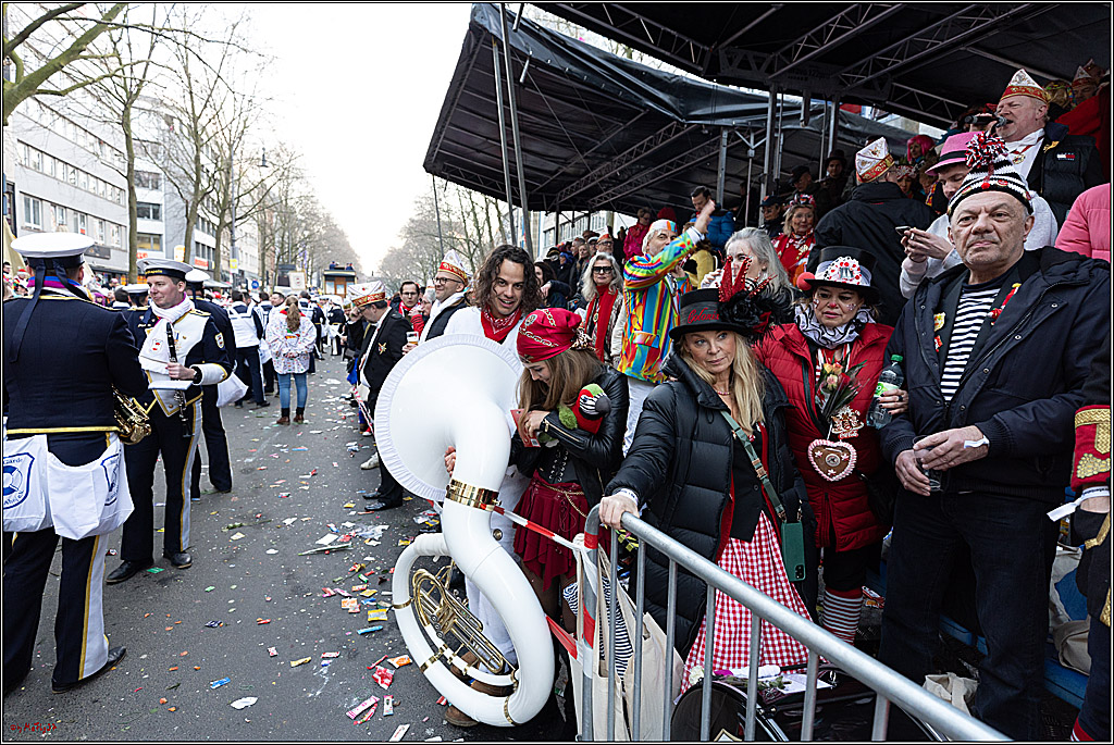 1.Stassenbahnsitzung Rosenmontagszug 2023 - Club Einundfünfzig; Koeln, 20.02.2023