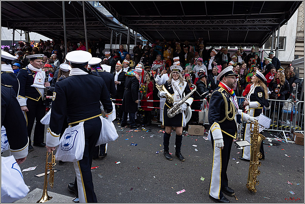 1.Stassenbahnsitzung Rosenmontagszug 2023 - Club Einundfünfzig; Koeln, 20.02.2023