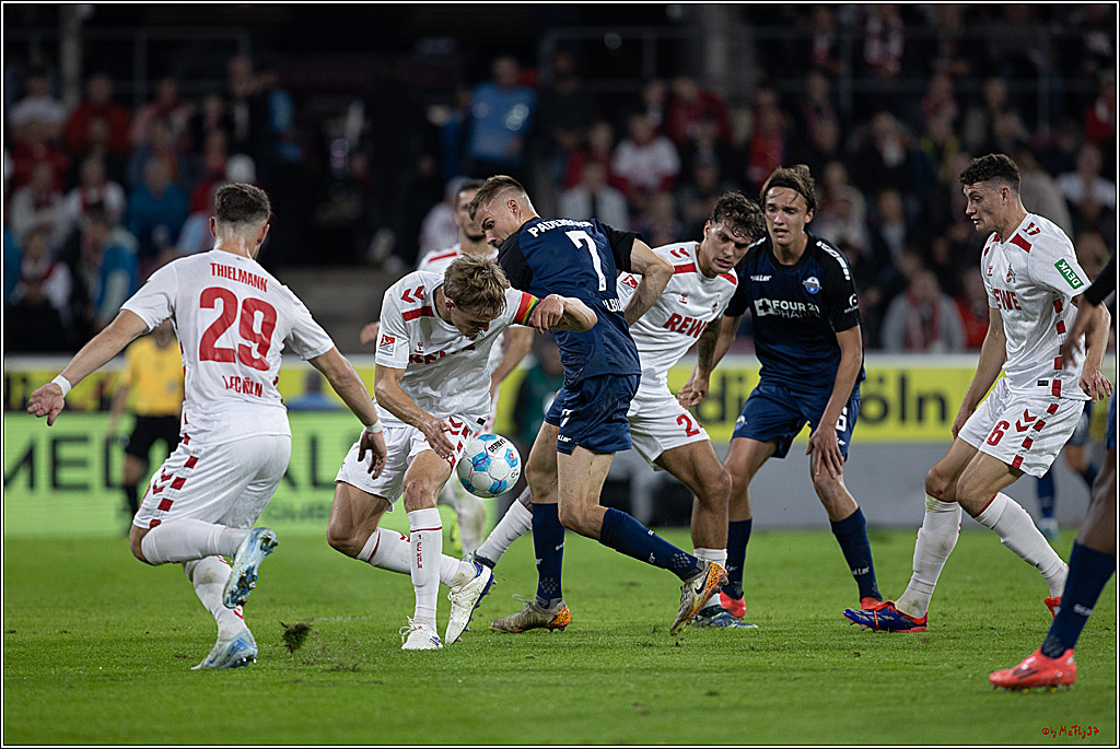 2. Fussball Bundesliga, 1.FC Köln - SC Paderborn 07, 25.10.2024
