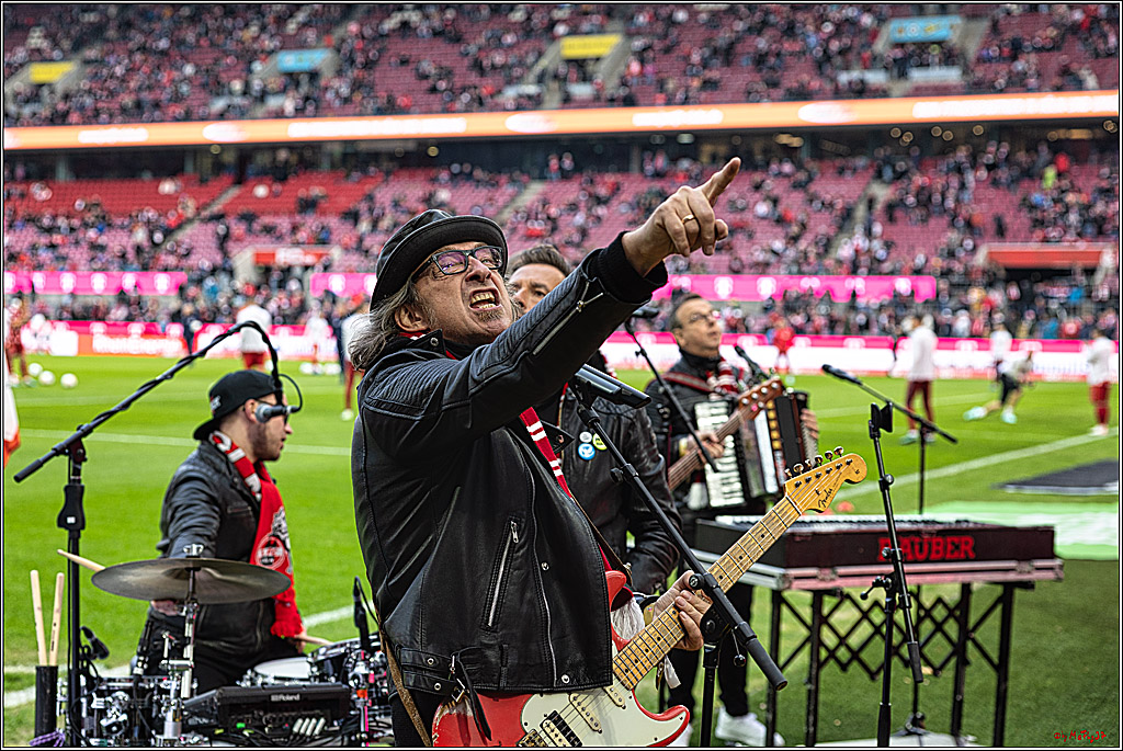 1. Fussball Bundesliga, 1.FC Koeln - FC Augsburg, 04.11.2023