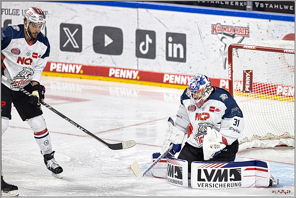 PENNY DEL 1. Koelner Haie - Nuernberg Ice Tigers; Koeln, 15.09.2023