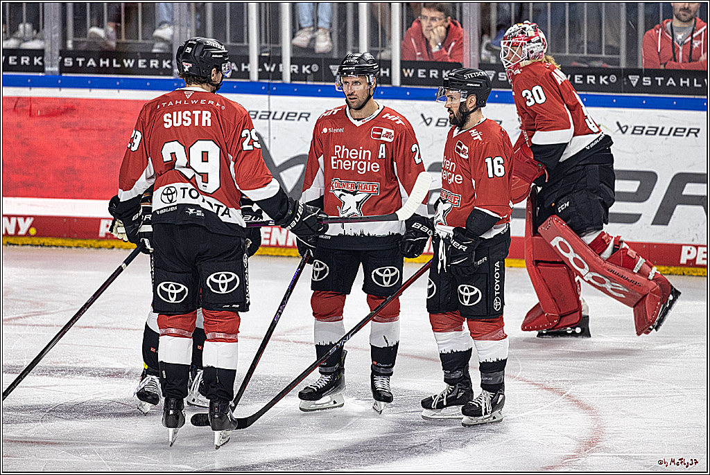 PENNY DEL 1. Koelner Haie - Nuernberg Ice Tigers; Koeln, 15.09.2023