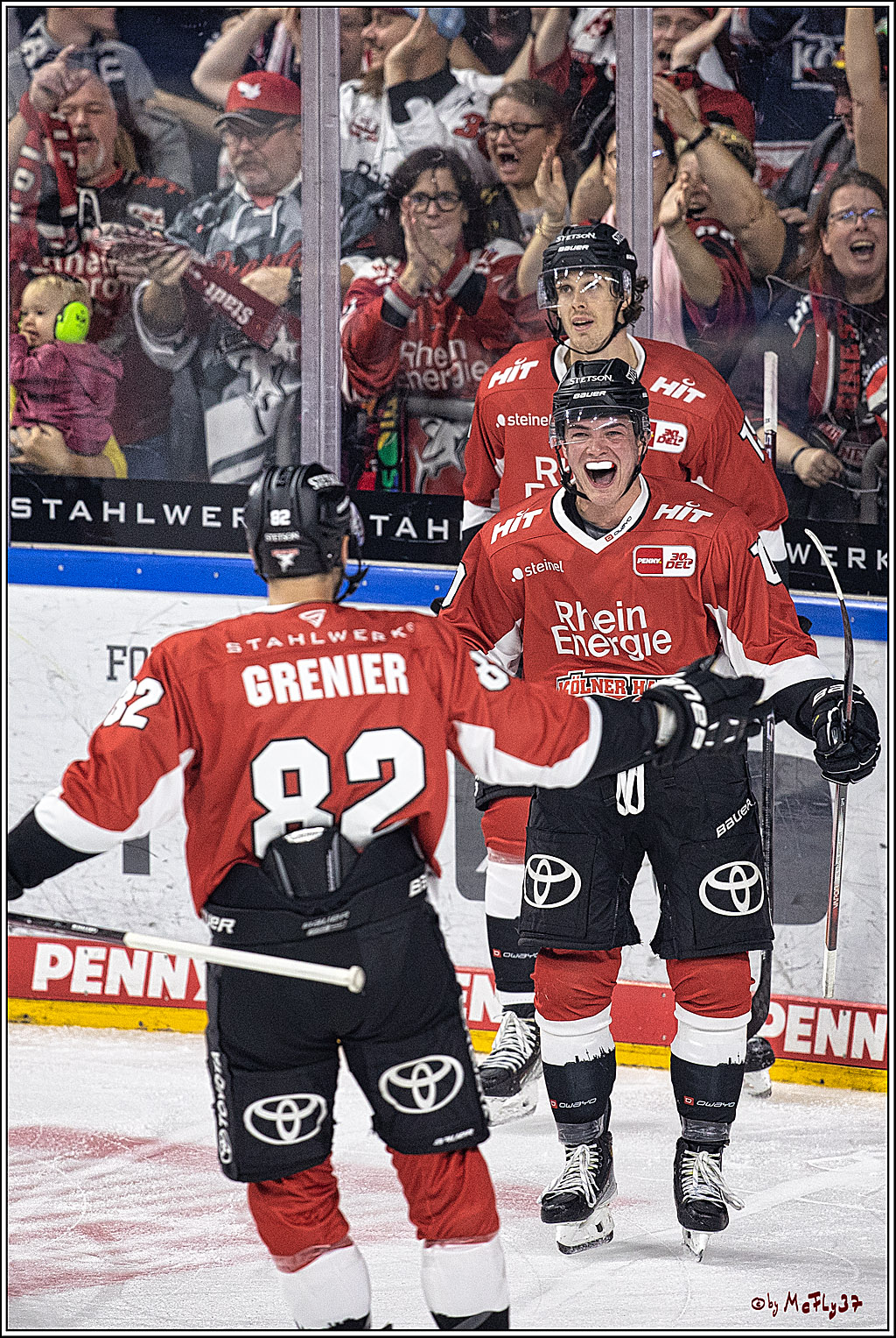 PENNY DEL 1. Koelner Haie - Nuernberg Ice Tigers; Koeln, 15.09.2023