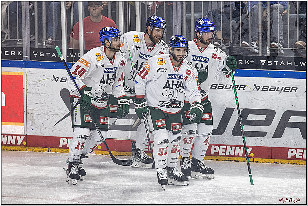 PENNY DEL 1. Koelner Haie - Augsburger Panther; Koeln, 03.10.2023