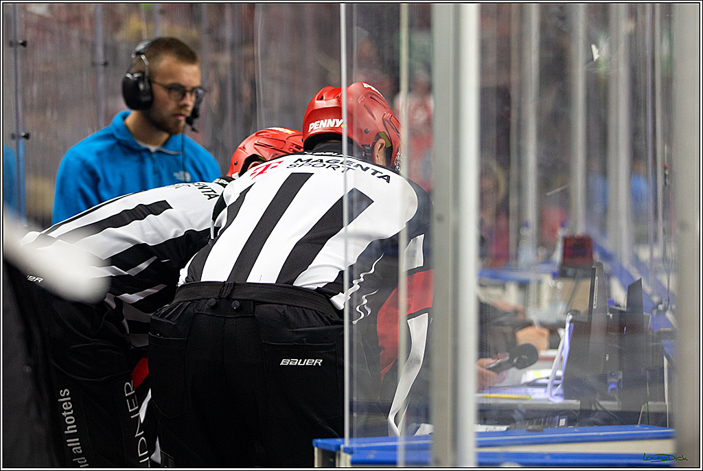 PENNY DEL; Koelner Haie- AEV Augsburg; Koeln, 03.10.2023
