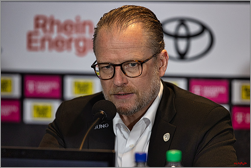 PENNY DEL 1. Koelner Haie - Augsburger Panther; Koeln, 03.10.2023