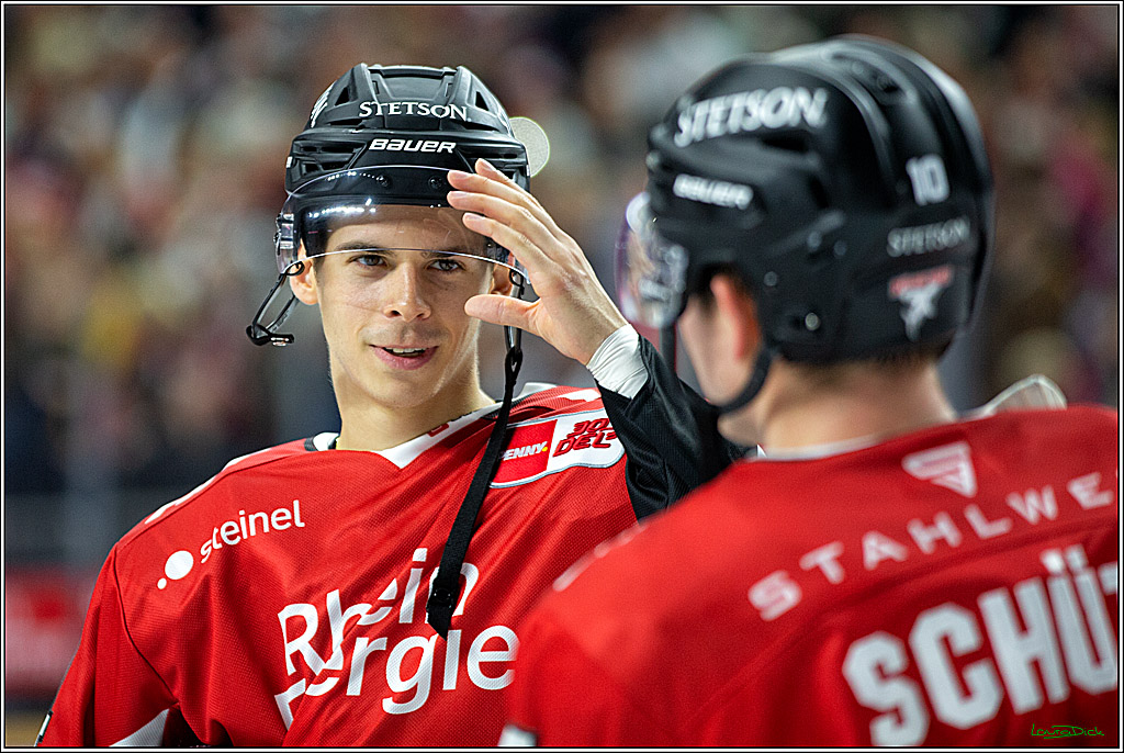 PENNY DEL; Koelner Haie- AEV Augsburg; Koeln, 03.10.2023