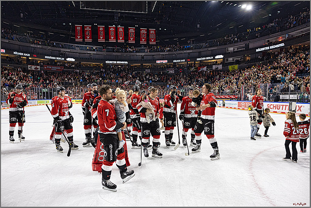 PENNY DEL 1. Koelner Haie - Augsburger Panther; Koeln, 03.10.2023