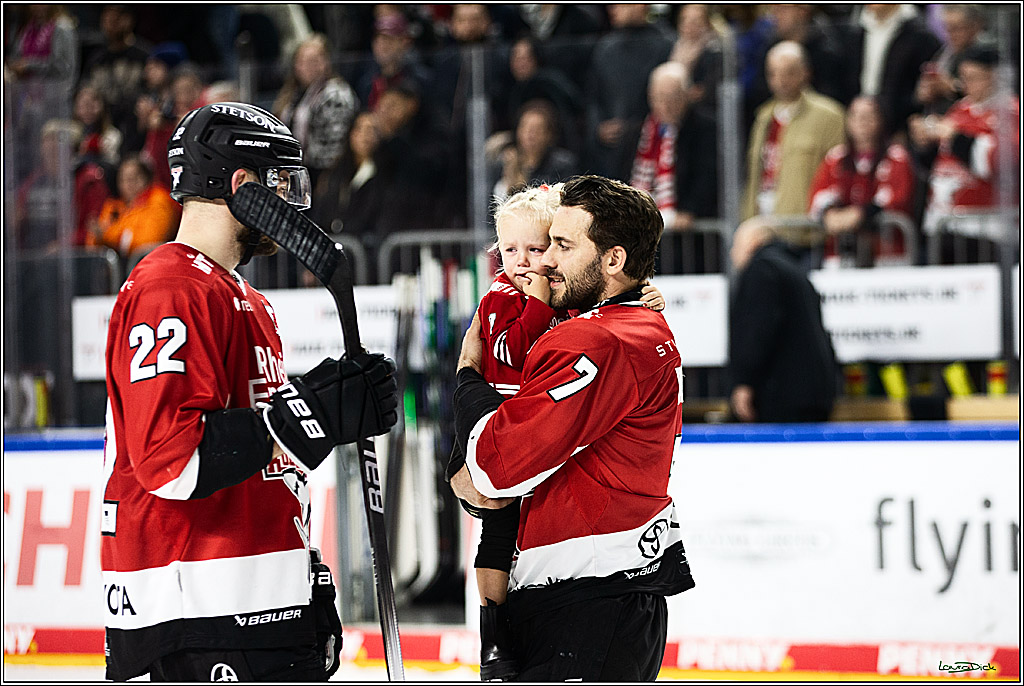 PENNY DEL; Koelner Haie-Augsburger Panthers; Koeln, 19.11.2023