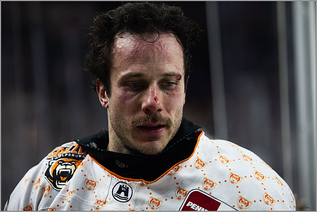 PENNY DEL; Koelner Haie- Grizzly Wolfsburg; Koeln, 28.11.2023