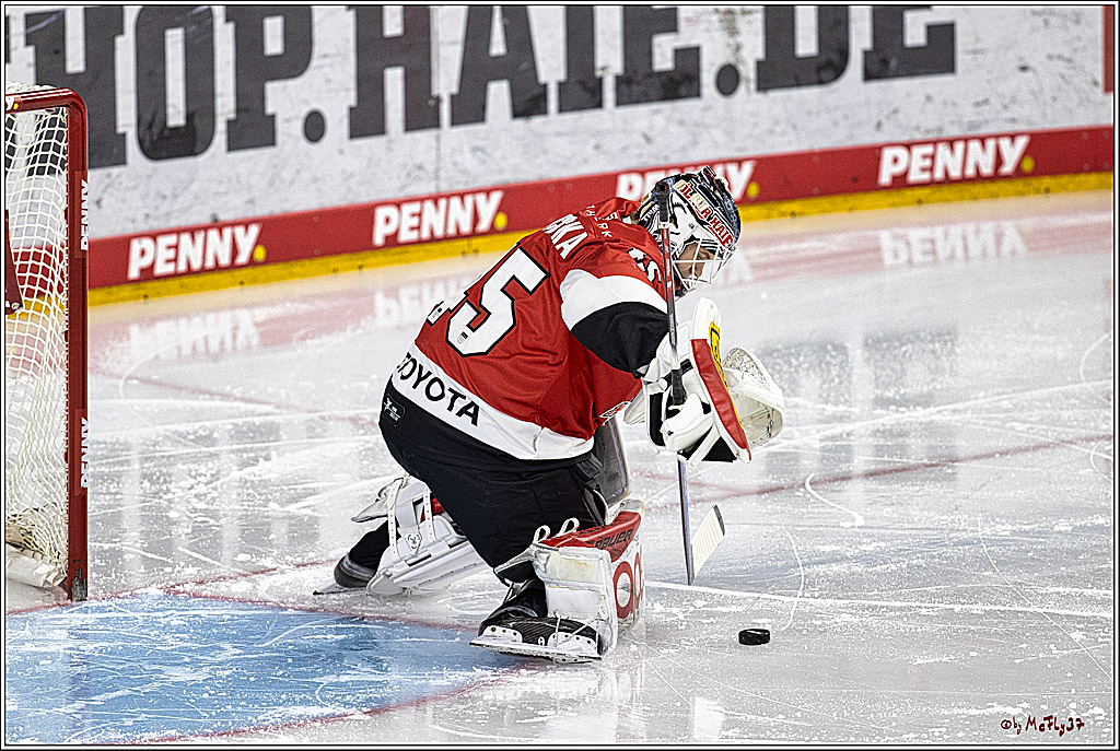 PENNY DEL 1. Kölner Haie - Löwen Frankfurt; Köln, 26.12.2023