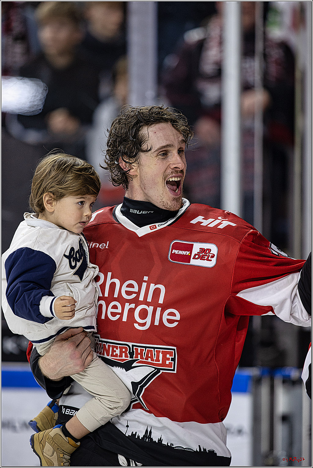 PENNY DEL 1. Kölner Haie - Löwen Frankfurt; Köln, 26.12.2023