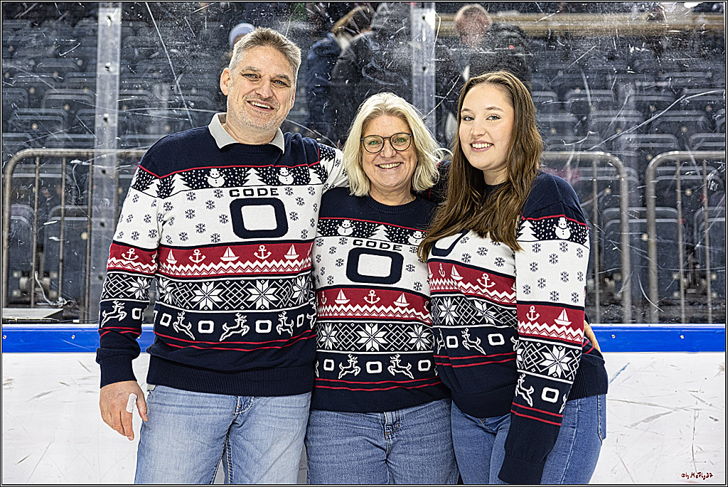 PENNY DEL 1. Kölner Haie - Löwen Frankfurt; Köln, 26.12.2023